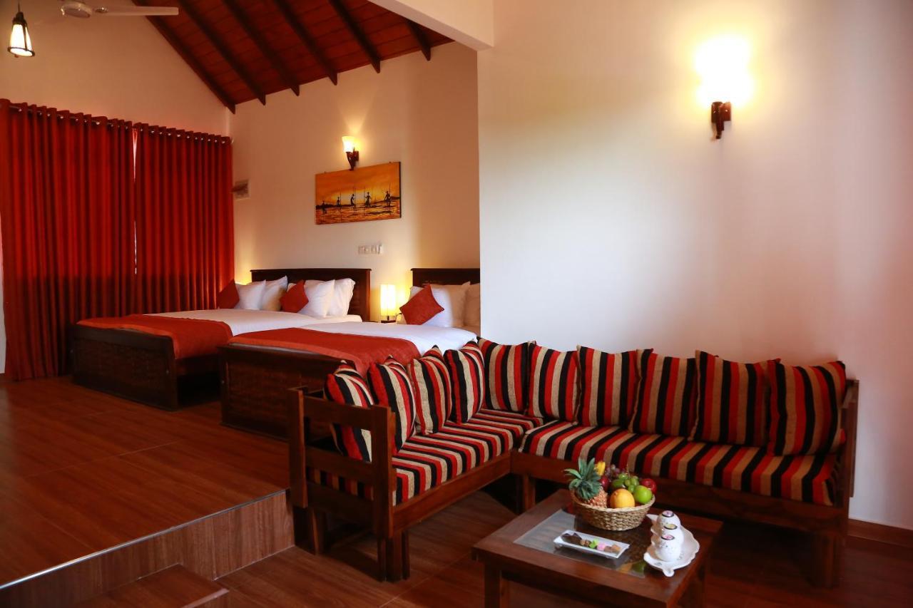Avonil Resort Yala Tissamaharama Exterior photo
